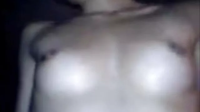 Abuela enmascarada chupando, lamiendo, jugando en medias de red peliculas online x