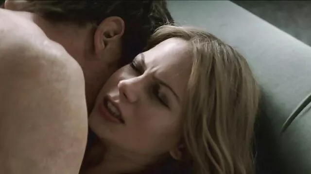 Impresionante morena follada cine x en español online salvajemente