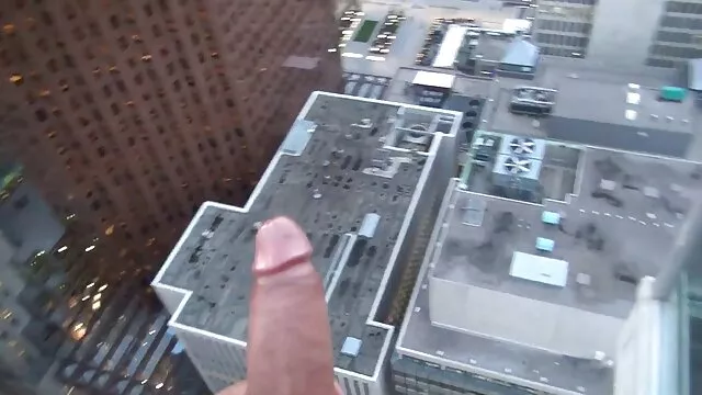 Stefani y por dinero xxx en español Carlos