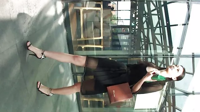 Puta rumana webcam se atraganta pelicula tarzan erotica con los dedos