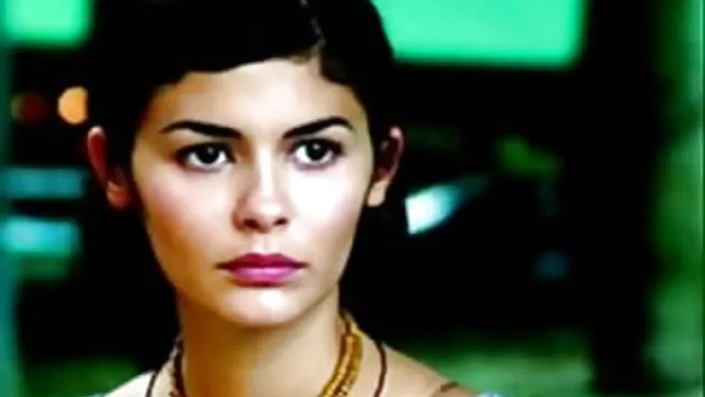 Webcam Tetona Adolescente peliculas x para descargar Dogie Dong Dildo-Fuck con Plug Anal en la Cama