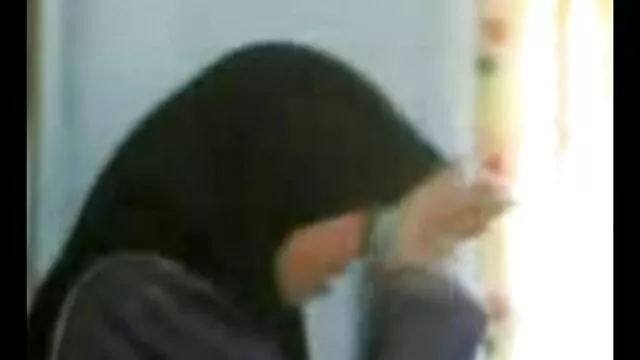 Follando pelis x clasicas rápido con mi esposa