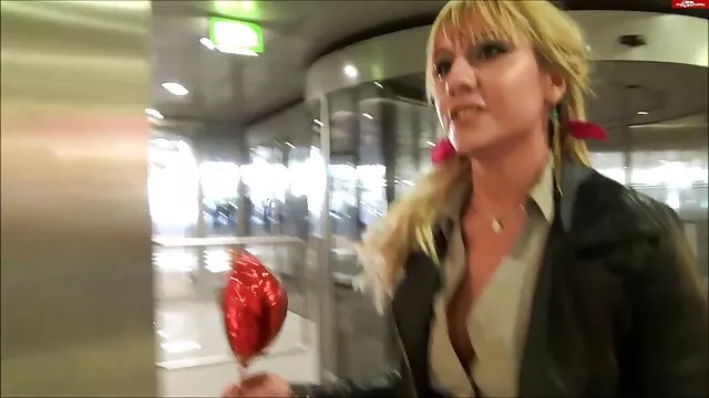 Explorador alemán - Dana-Jayn pelis x hd (23) das Mega Titten Teen gefickt