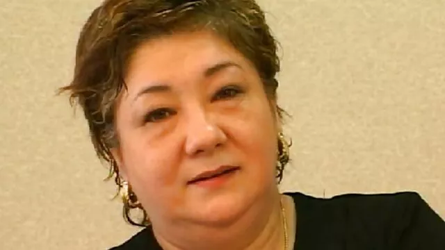 Sexy susi maid tetas caídas ver peliculas tres x folladas en la cocina