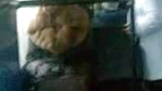 Irresisstible asiático chica follada pelis x castellano después de que ella sopla un duro